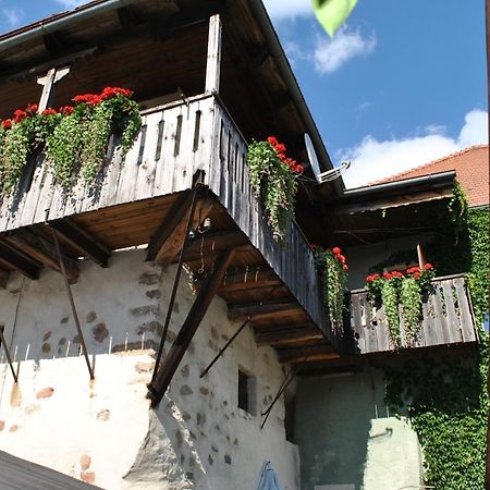 Hotel-Pension Schwarzer Adler Nabburg Exterior photo